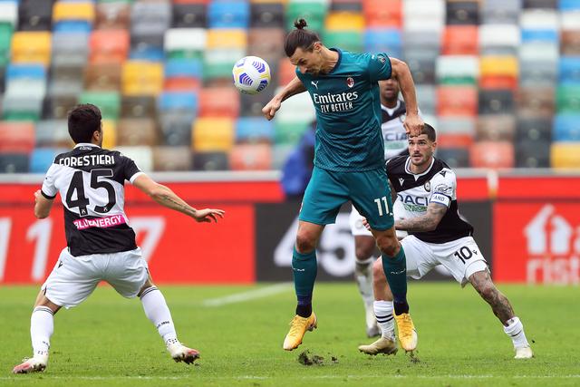 广东3人被罚下不敌江苏 林崴22+7同曦胜四川